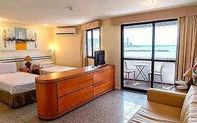Flat no melhor da Beira-mar de Fortaleza